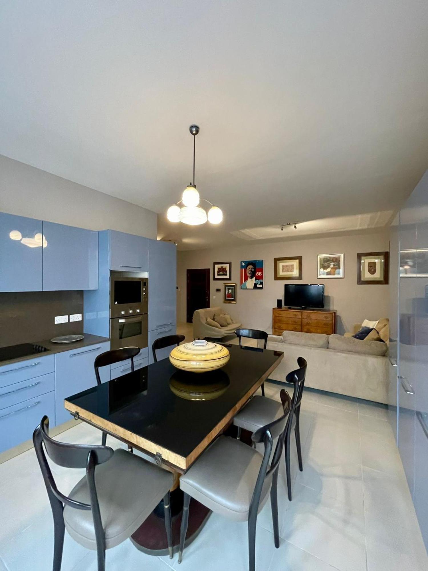 Aron Seaviews Apartment Sliema Exterior photo