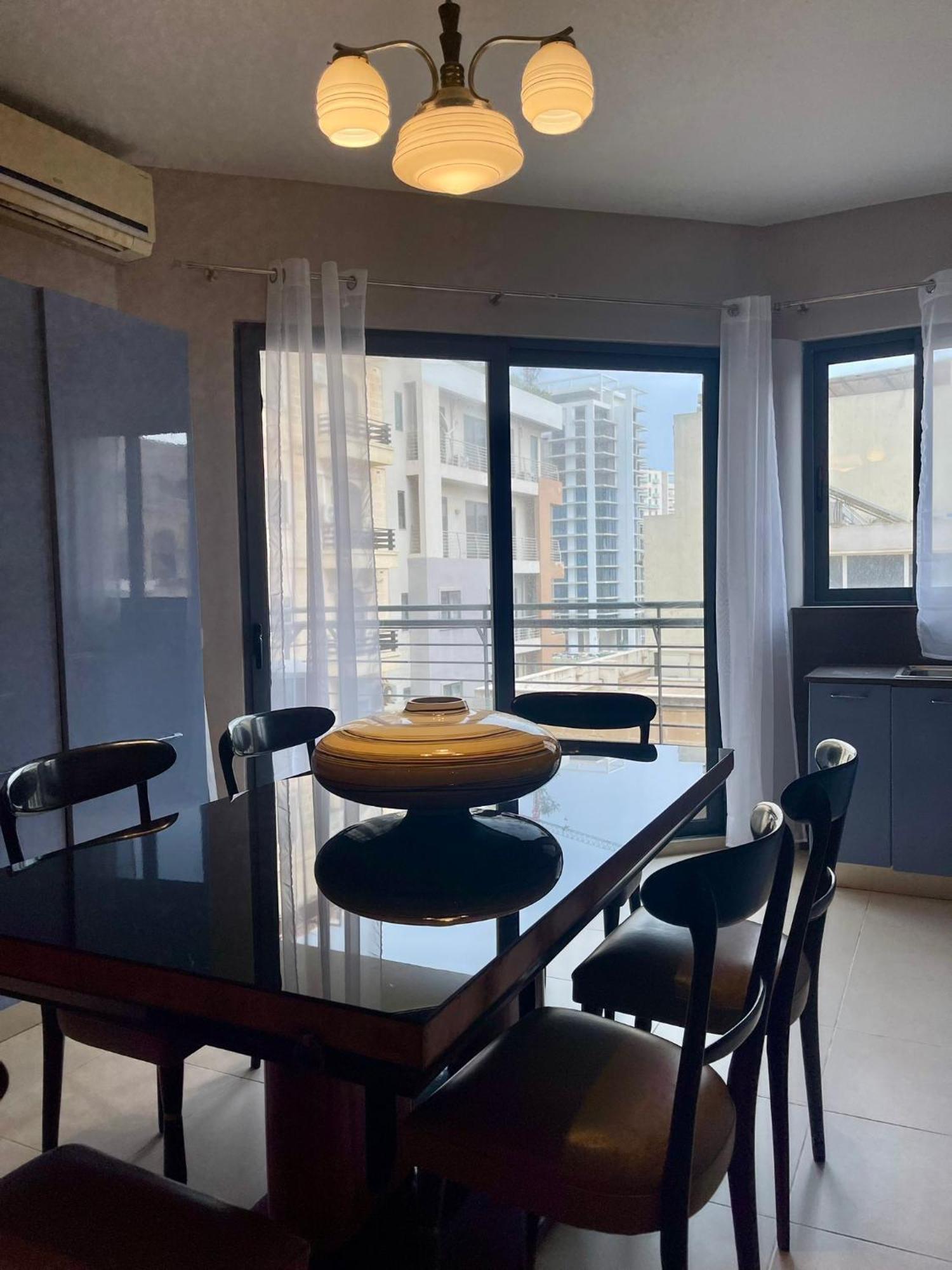 Aron Seaviews Apartment Sliema Exterior photo